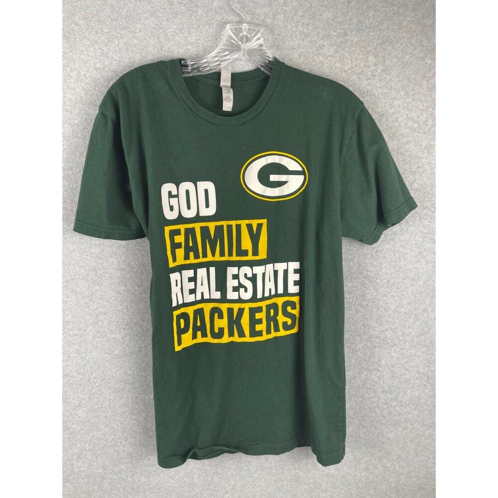 Green Bay Packers T Shirt Men's Size M Green God Family‎ Real Estate Novetly Tee